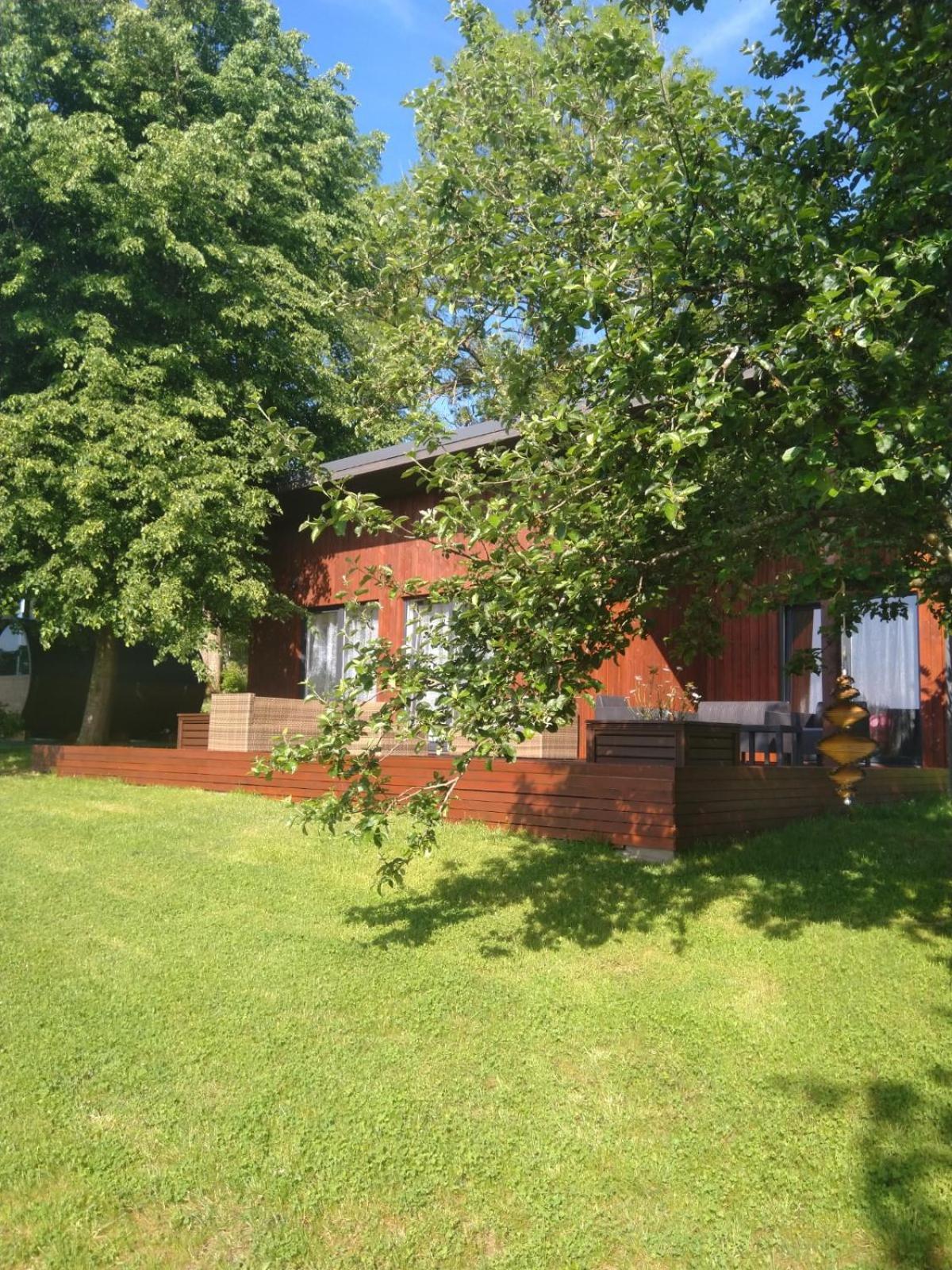 Vila Abri De Jardin Vielsalm Exteriér fotografie